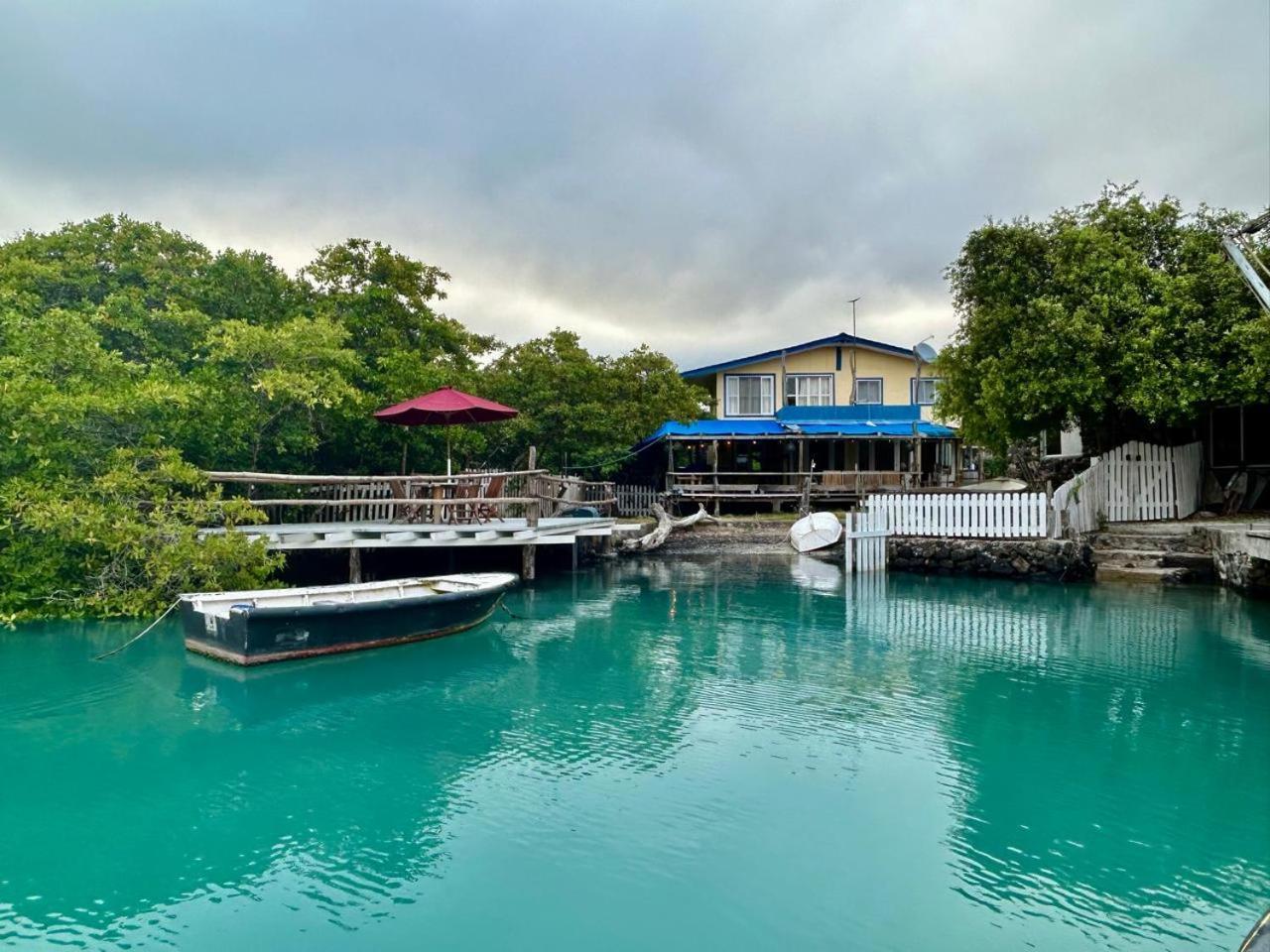 Bed and Breakfast Casa Kubler Puerto Ayora  Exterior foto