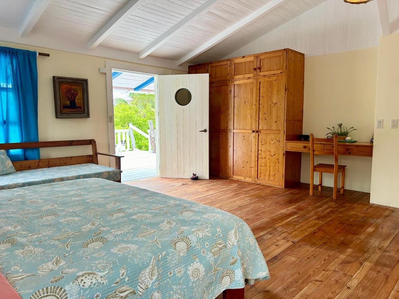 Bed and Breakfast Casa Kubler Puerto Ayora  Exterior foto